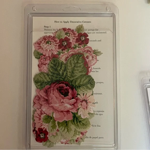 WAVERLY spring romance Wall Decals 4 packs Vintage- brand new never opened - Picture 6 of 7